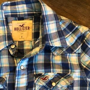 Hollister button down sz Small